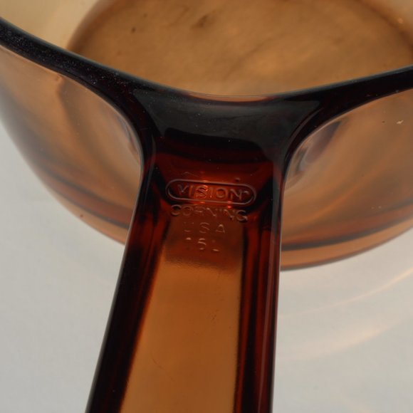 Vintage Visions Corning / PYREX Amber / Brown Glass Pan / Pot With Lid | France - Picture 6 of 6